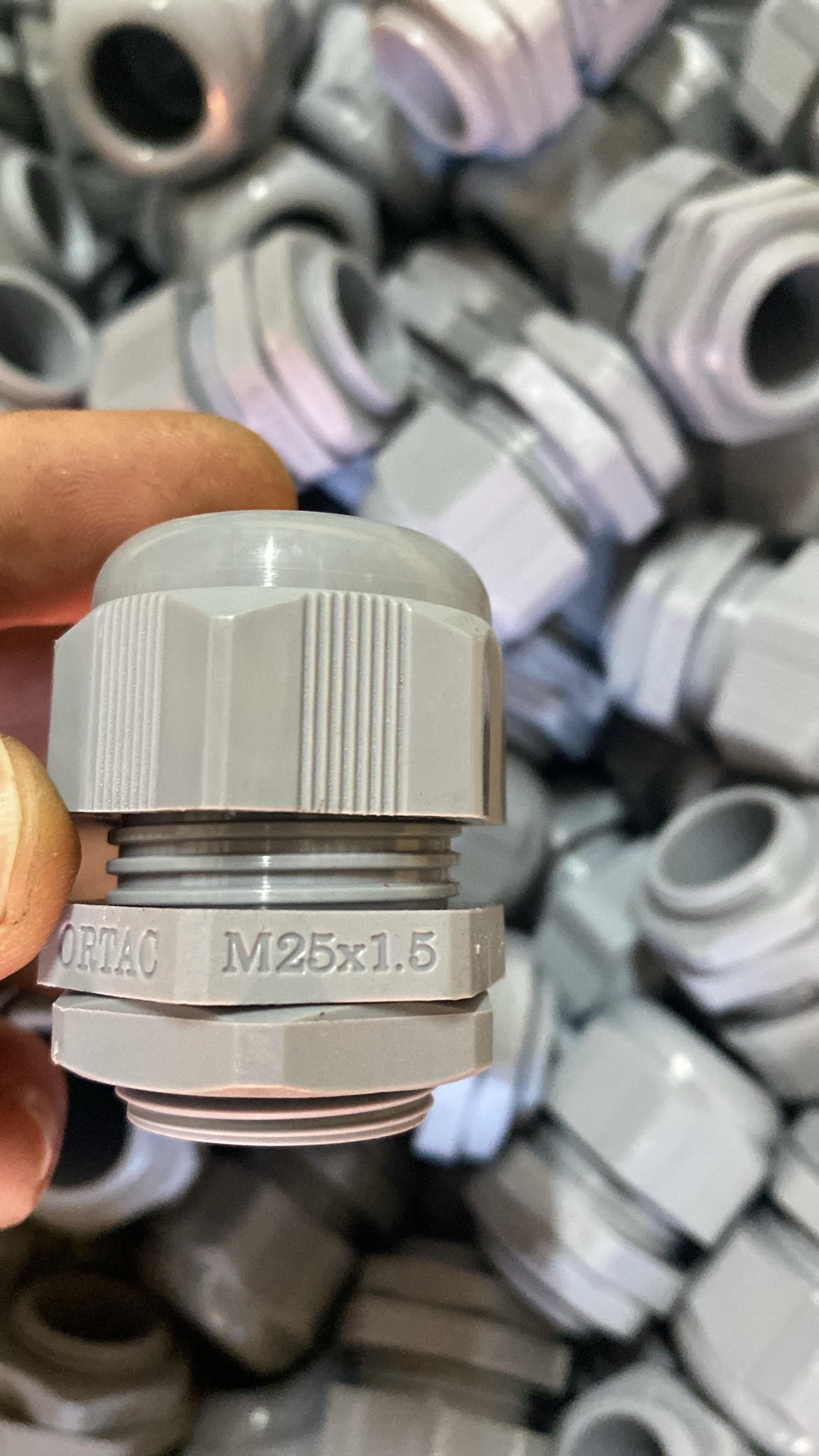 Ortaç OMRG06-M25X1,5 Metrik Rakor