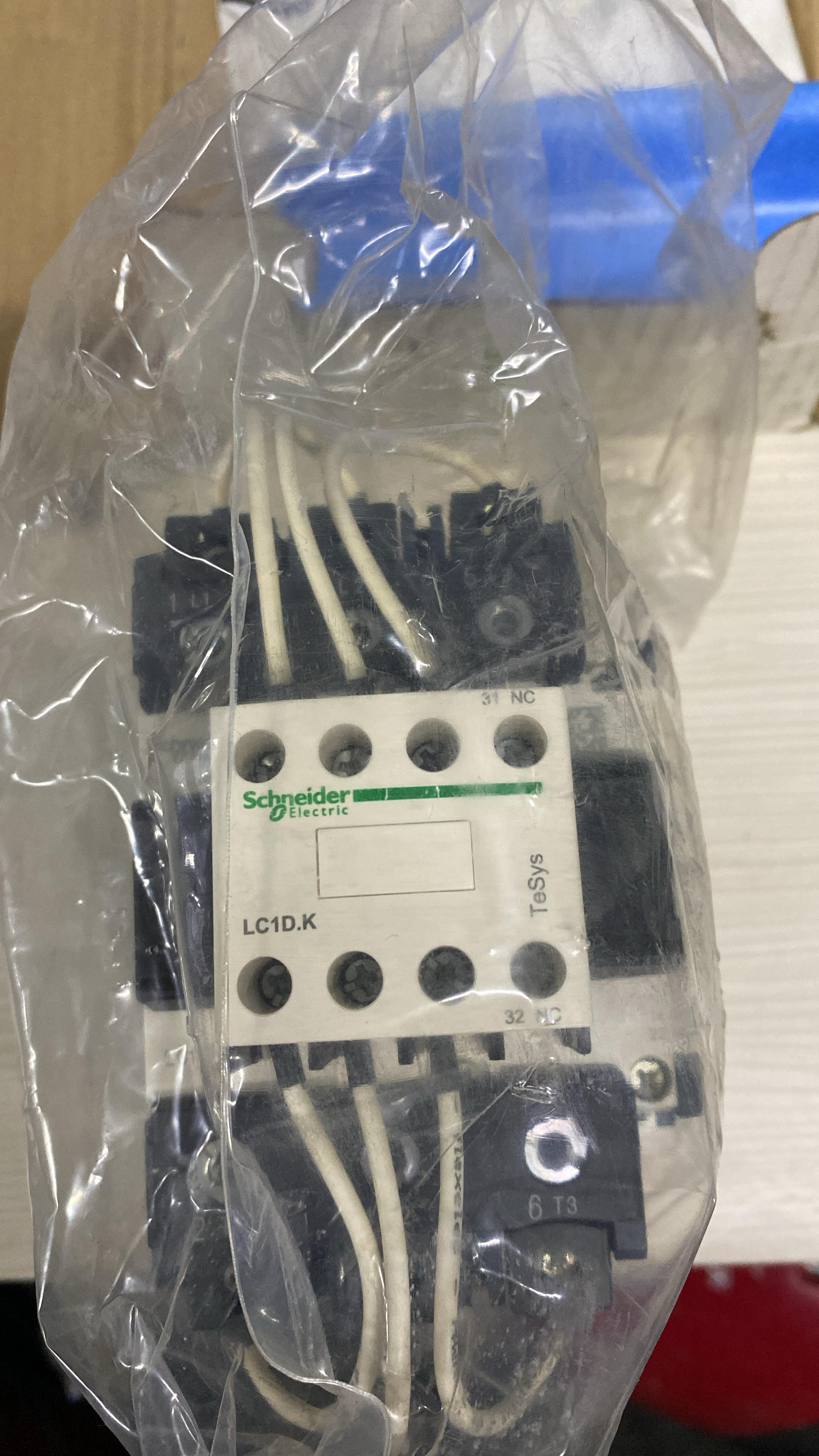 Schneider LC1DWK12 KONTAKTÖR 