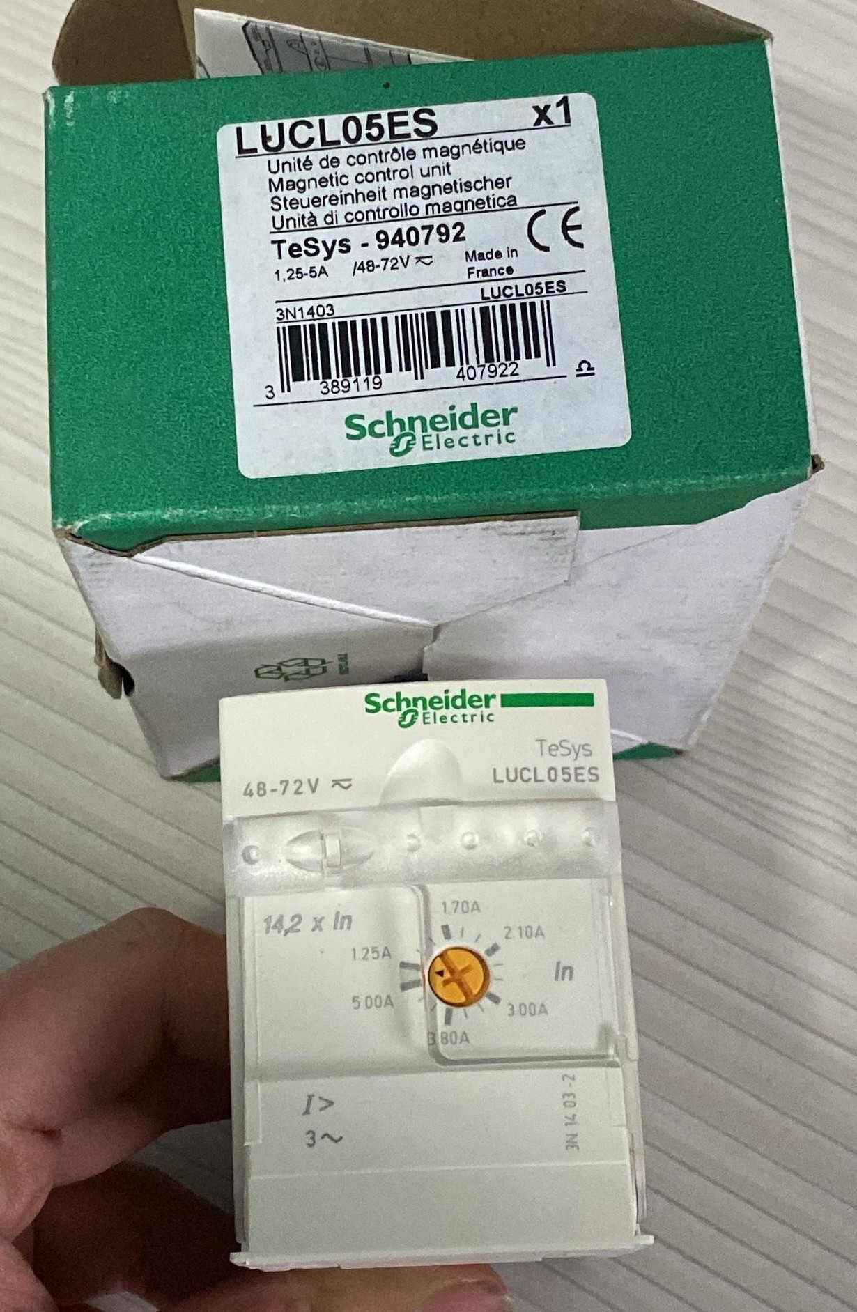 Schneider LUCL05ES Tesys U 48-72 Watt AC/DC 1.25-5A 3P Standart Kontrol Ünitesi