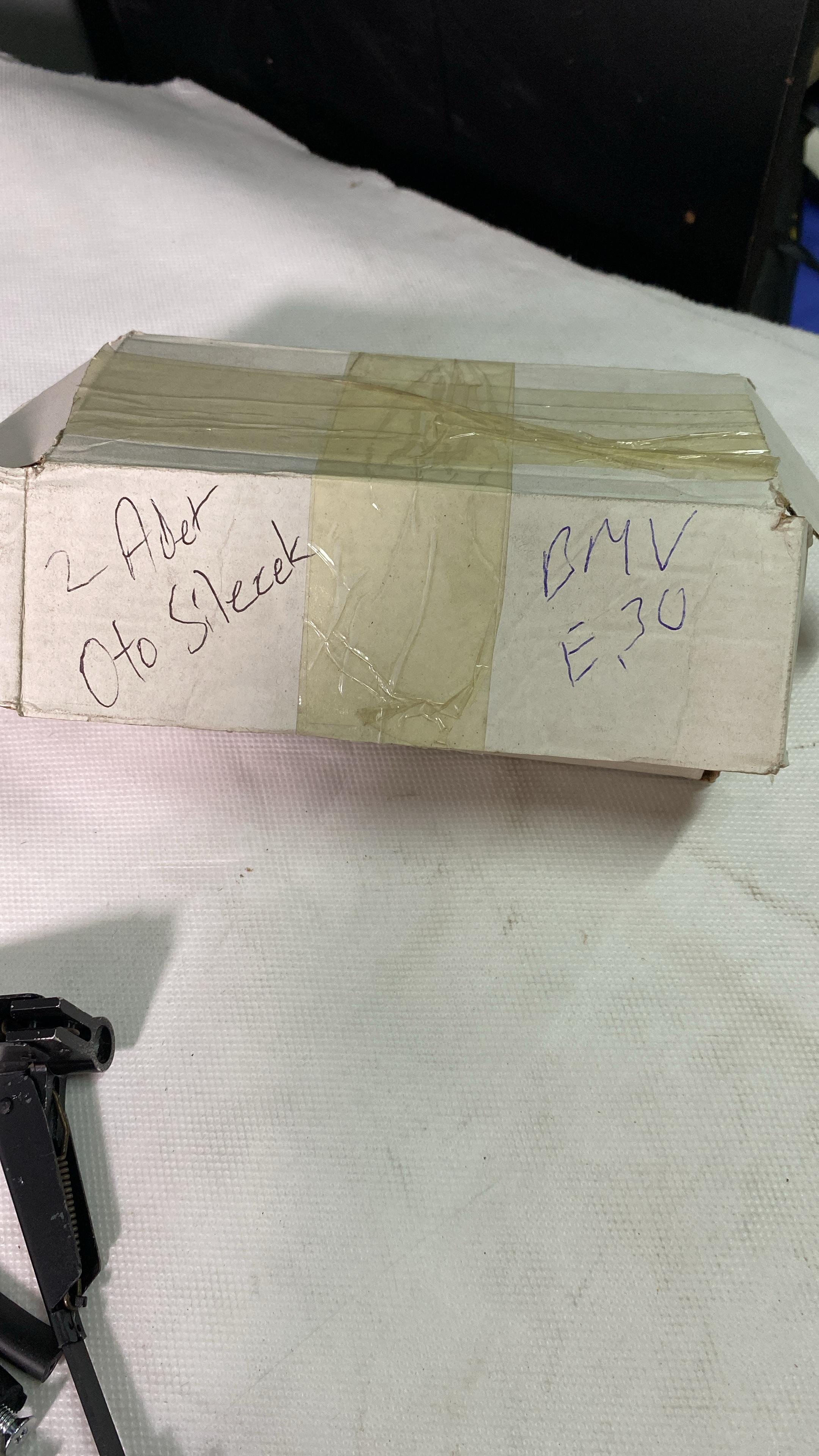 BMW E30 Silecek Yedek Parçaları