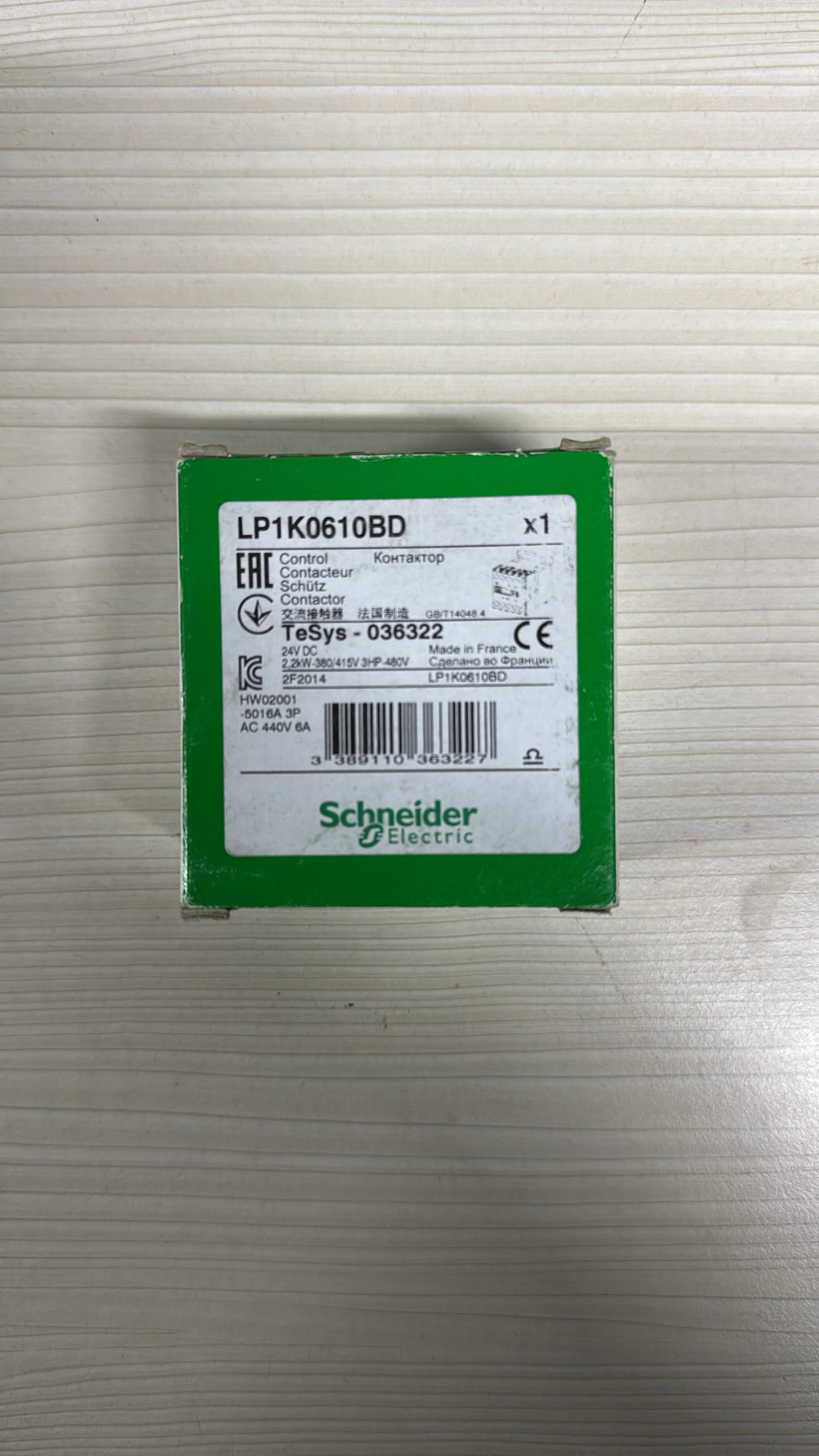 Schneider TeSys K kontaktör - 3P(3 NA) - AC-3 LP1K0610BD