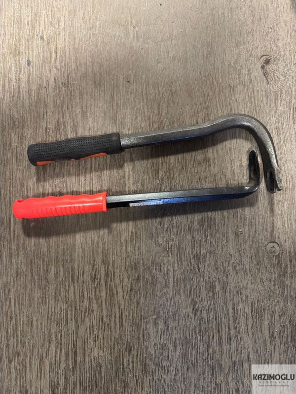  Ekonomikeşya Plastik Saplı Soma Levye SMA-620