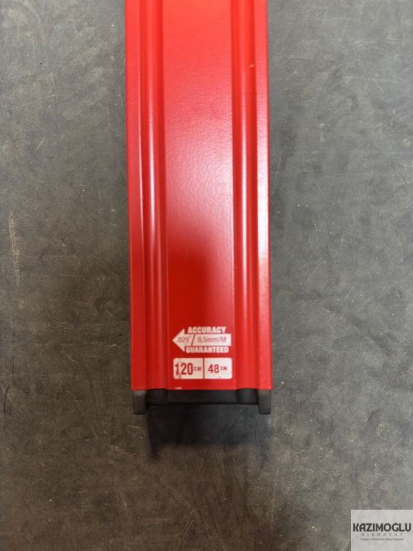 Milwaukee 120 cm Su Terazisi 48 En