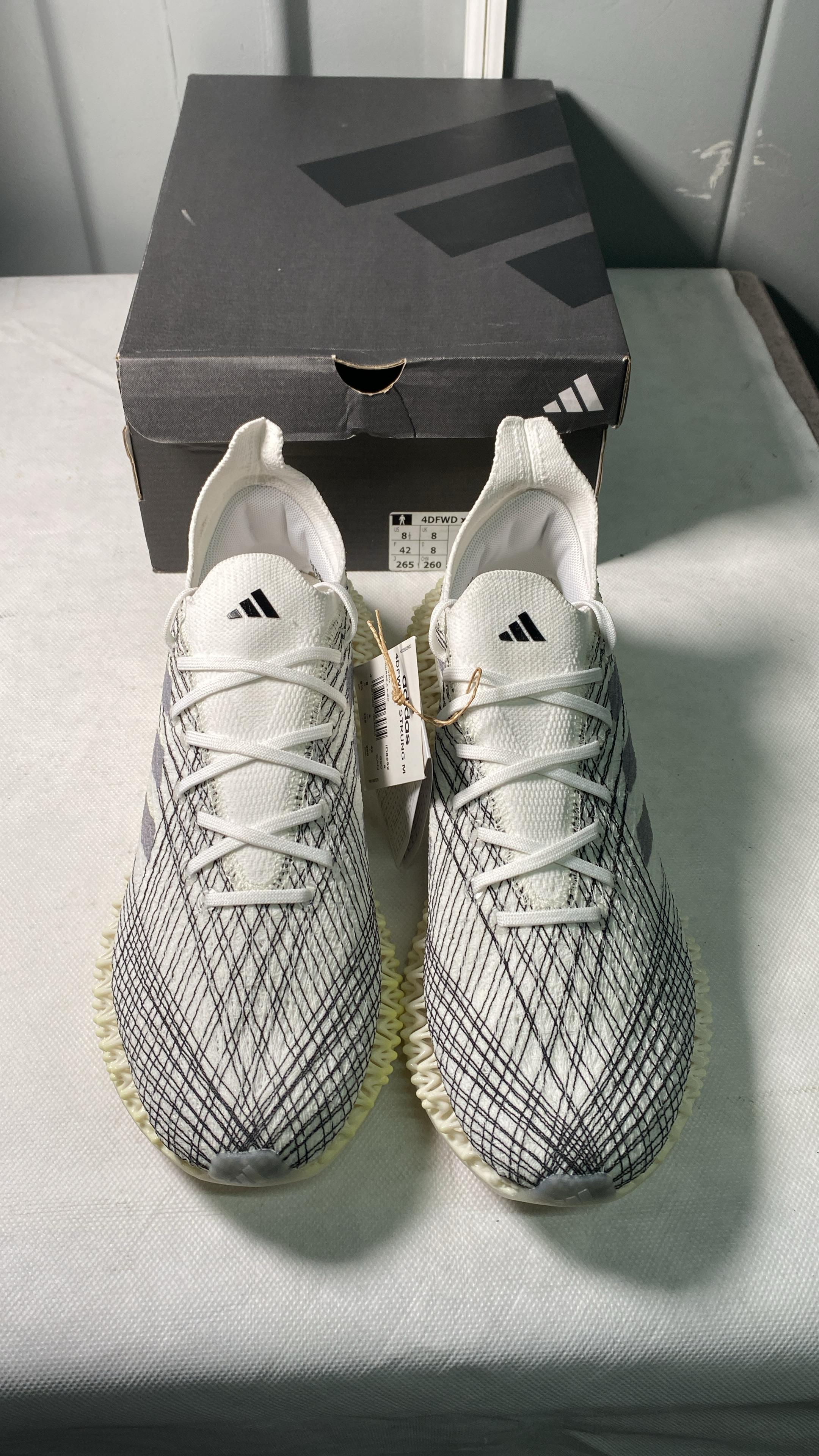 Adidas 4DFWD x STRUNG Koşu Ayakkabısı